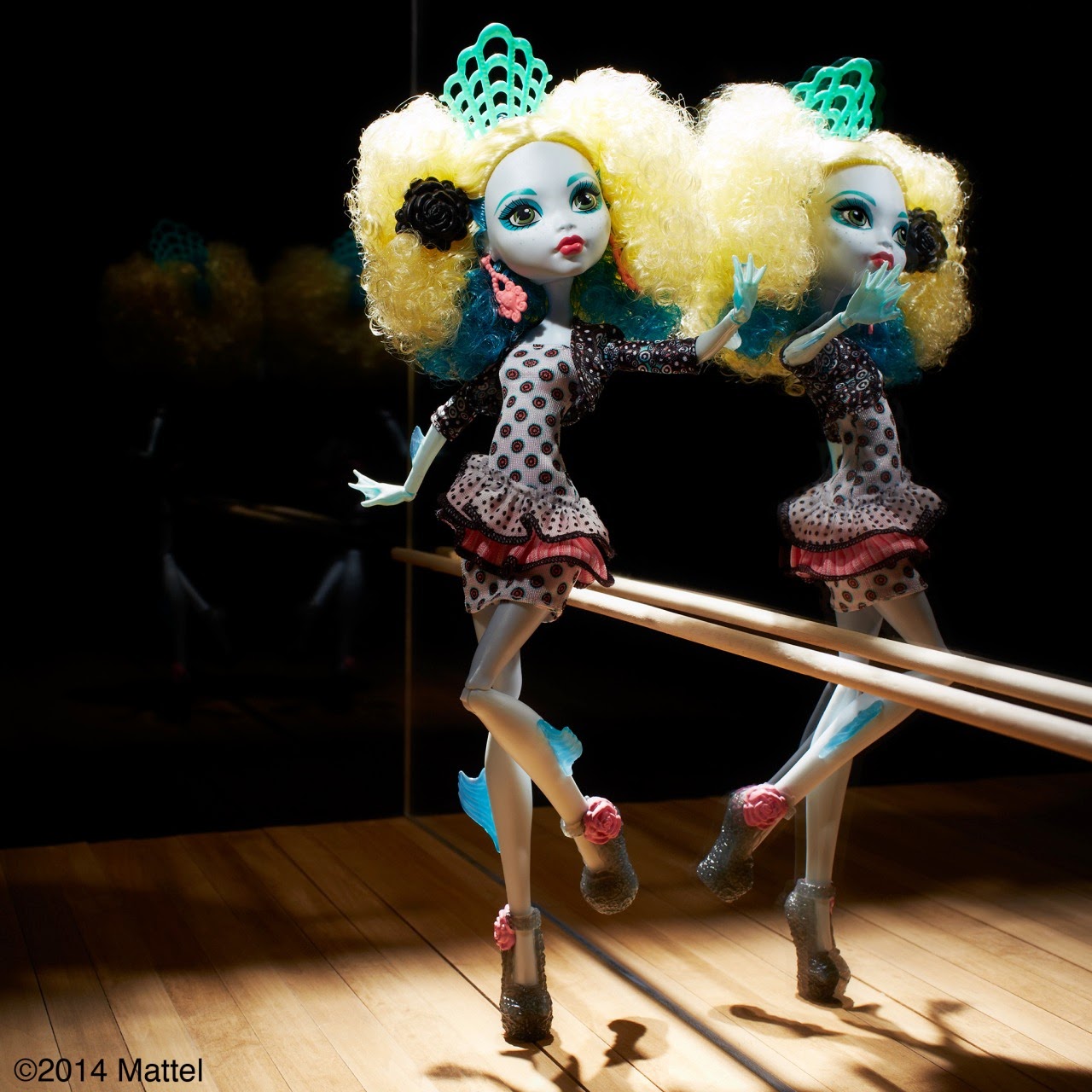 Кукла из серии Monster High Монстры по обмену - Лагуна Блю  
